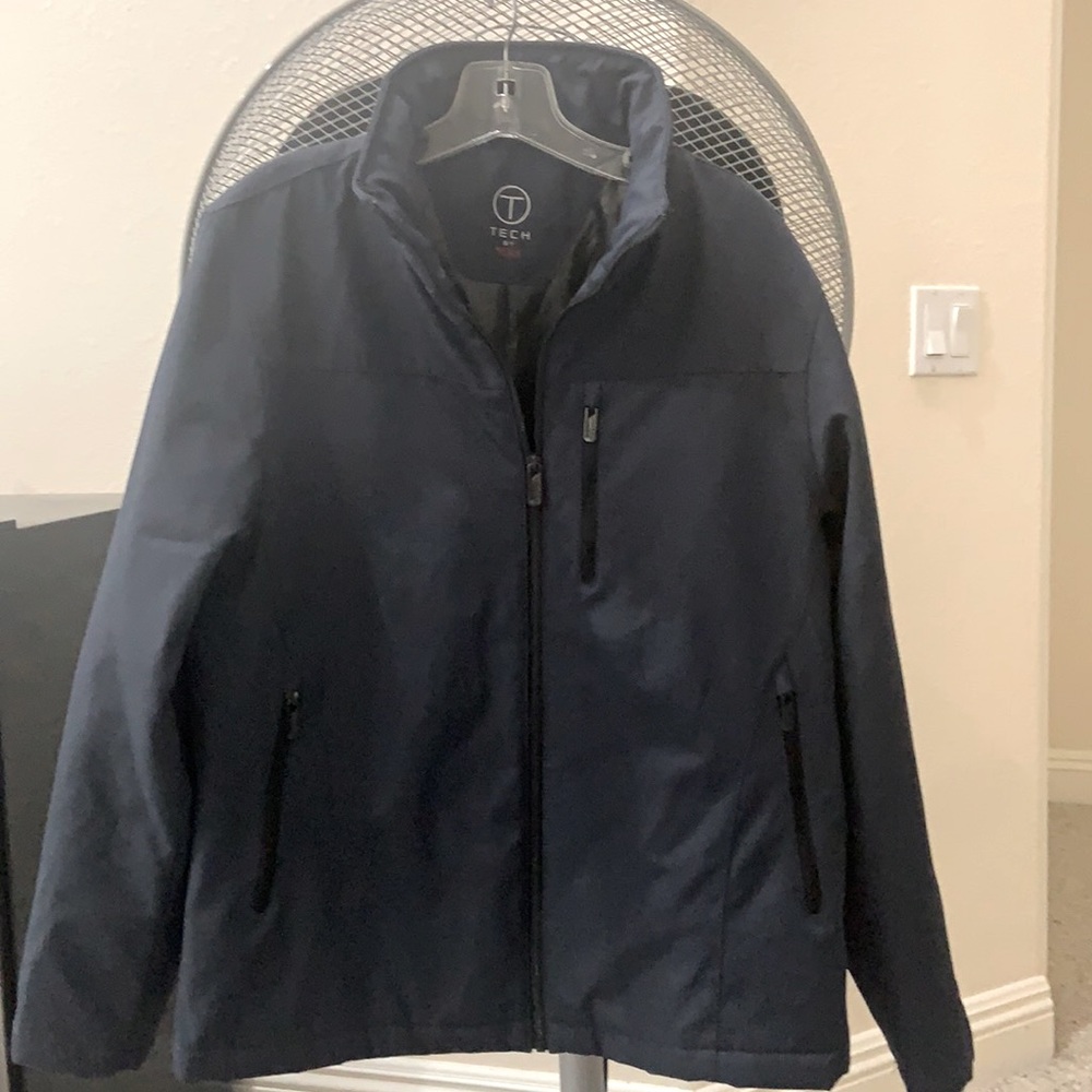 TECH BY TUMI Men’s Navy Softshell Puffer Jacket S